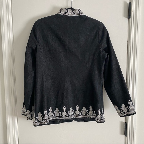 Original Antthony Embroidered Black and White Jacket - Picture 6 of 9